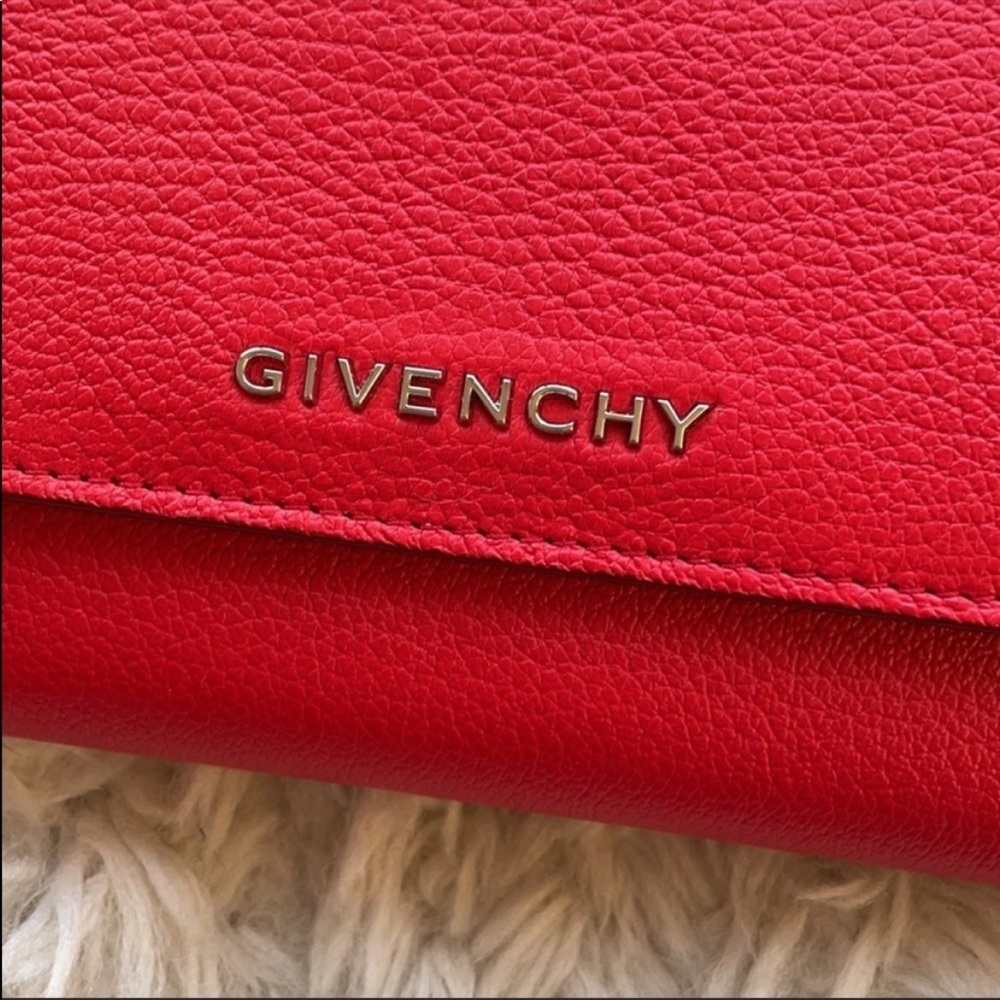 🆕Givenchy Wallet - Picture 2 of 6